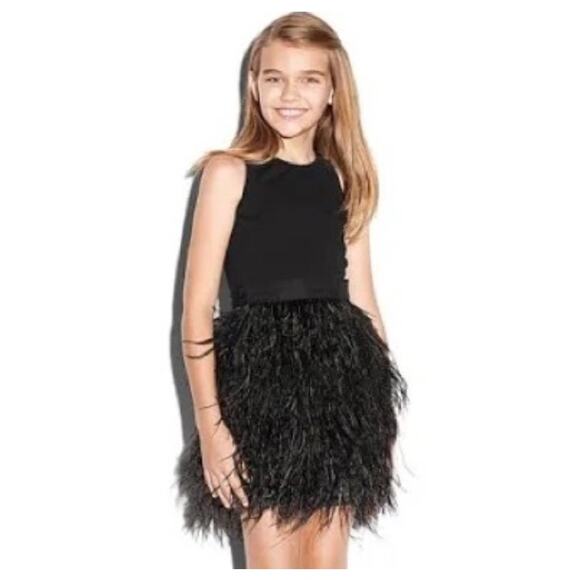 Milly Minis Size 7 Dress Ostrich Feathers Fit and Flare Zipper Black Knee Length